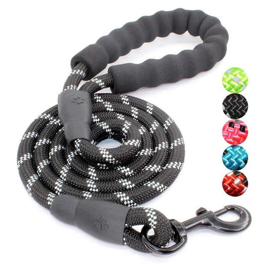 Reflective and Comfortable 1.5m Pet Leash for Dogs of All Sizes